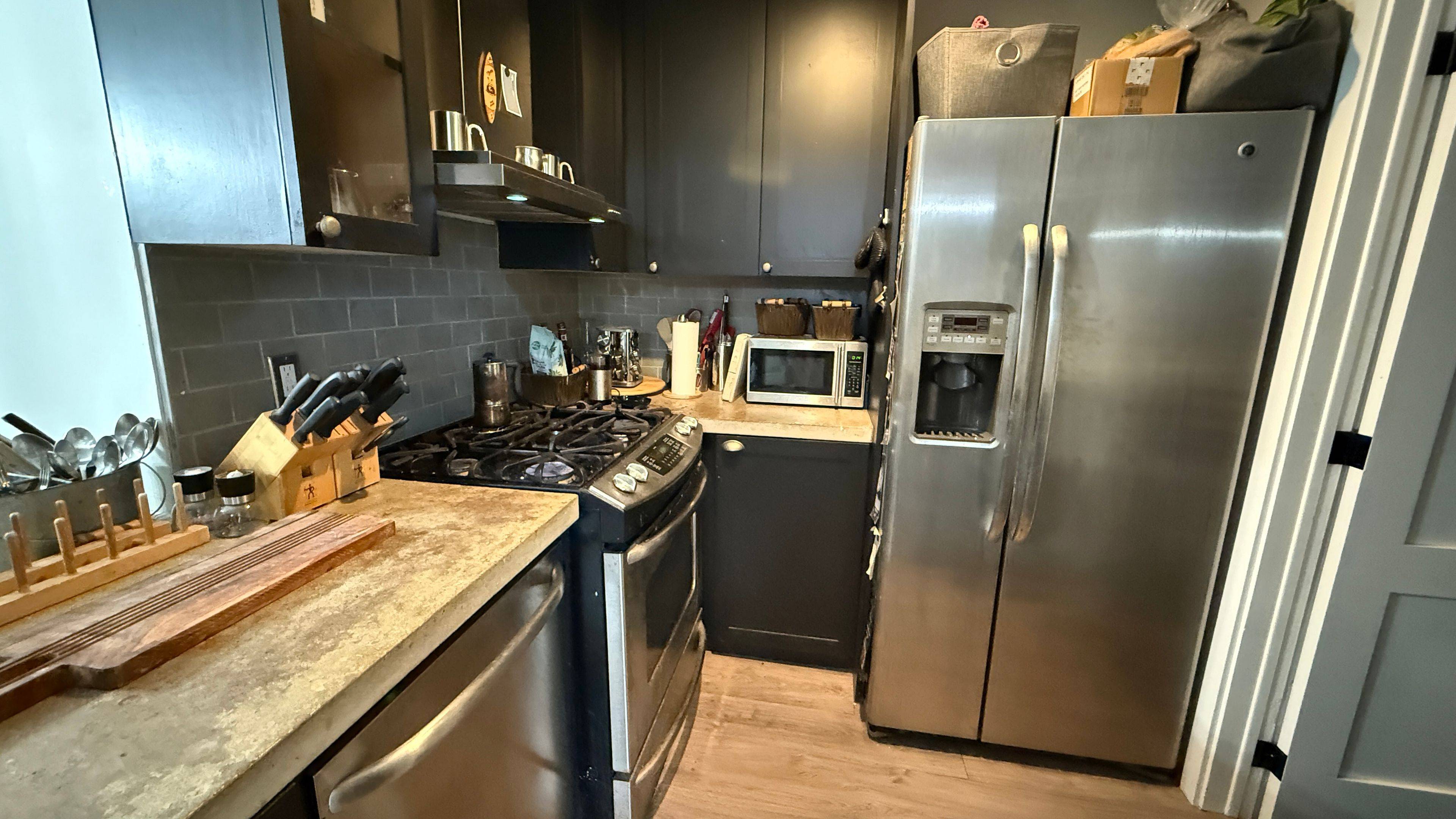 Collingwood, ON L9Y 5B4,19 Dawson DR #43