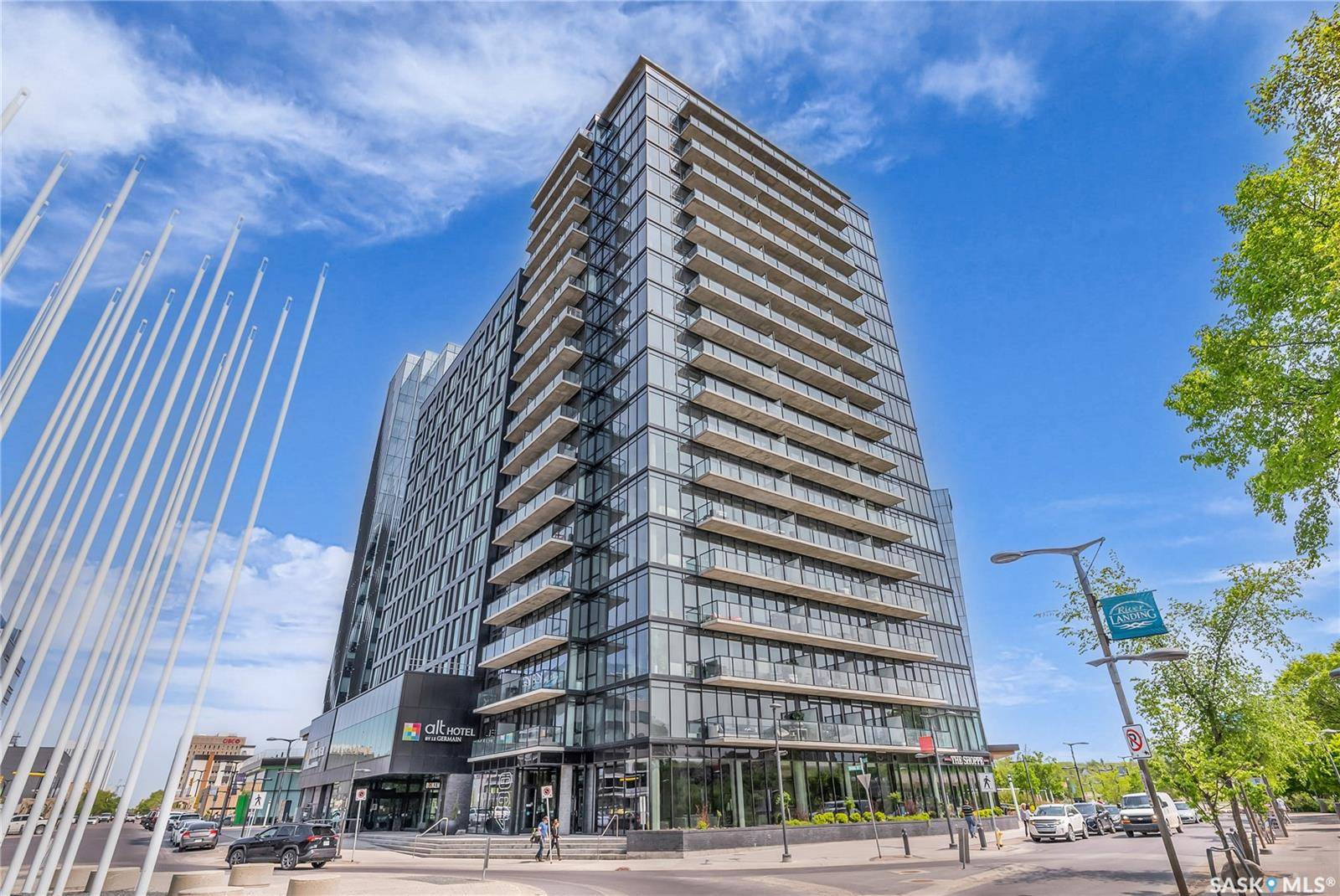 Saskatoon, SK S7K 4H5,490 2nd AVENUE S #303