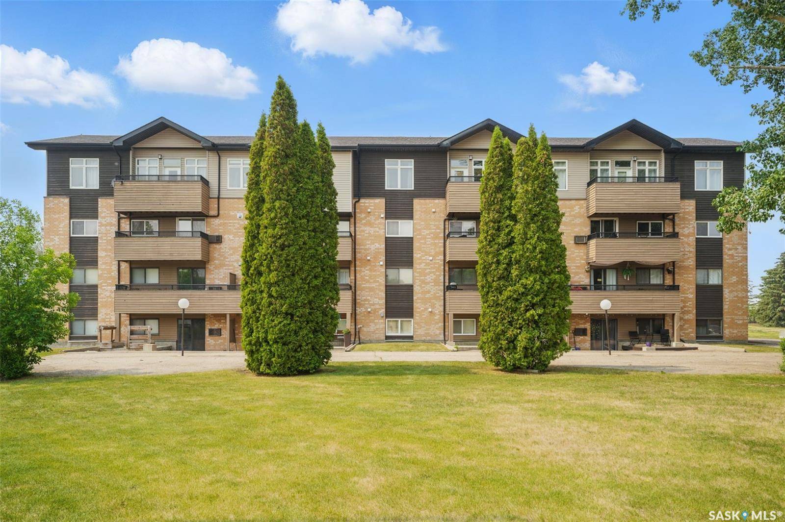 333 Silverwood ROAD #401, Saskatoon, SK S7K 6G1