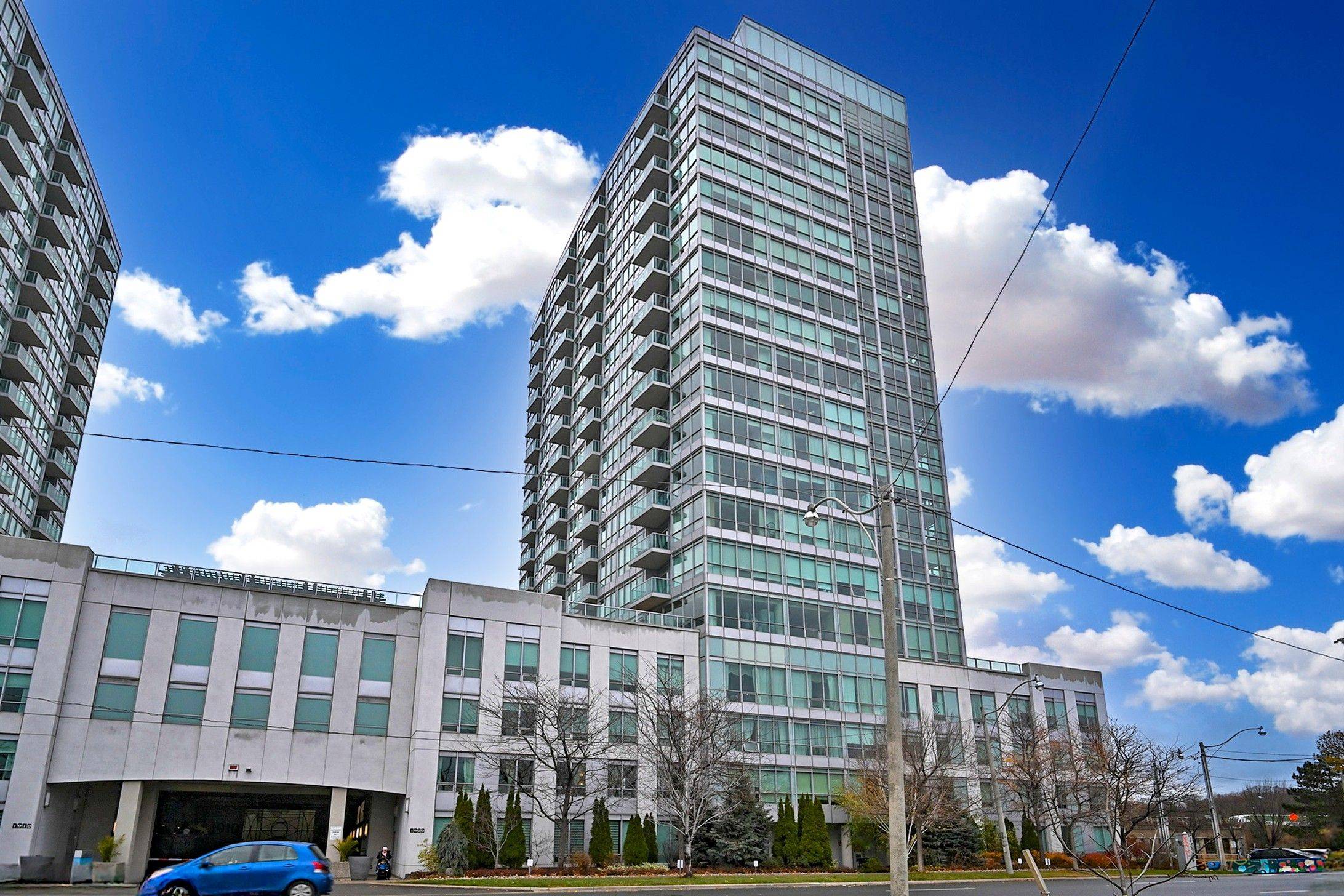 1900 Lake Shore BLVD W #704, Toronto W01, ON M6S 1A4