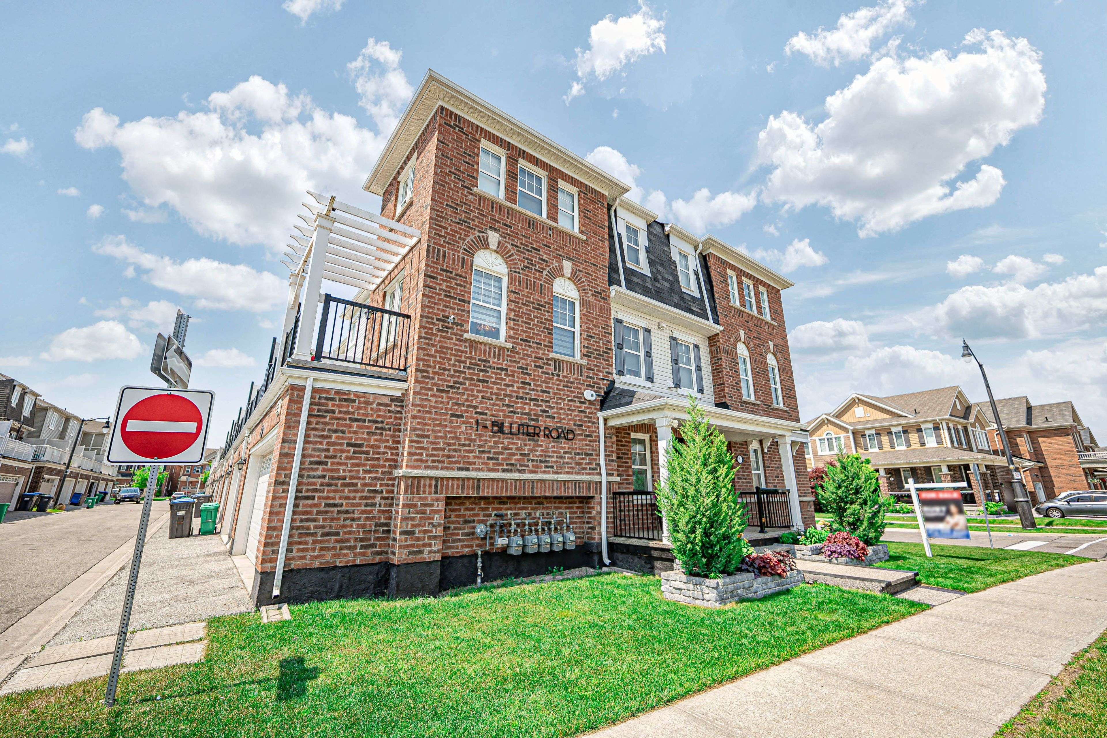 Brampton, ON L7A 4G8,1 Billiter RD