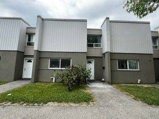 1 Lexington AVE #TH 53, Toronto W10, ON M9V 2G4