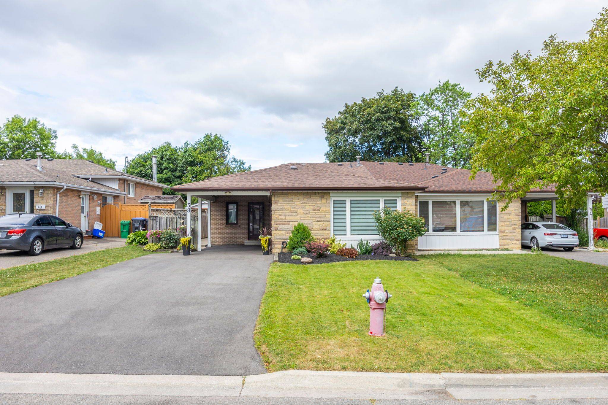 Brampton, ON L6T 2X5,38 Dalraith CRES