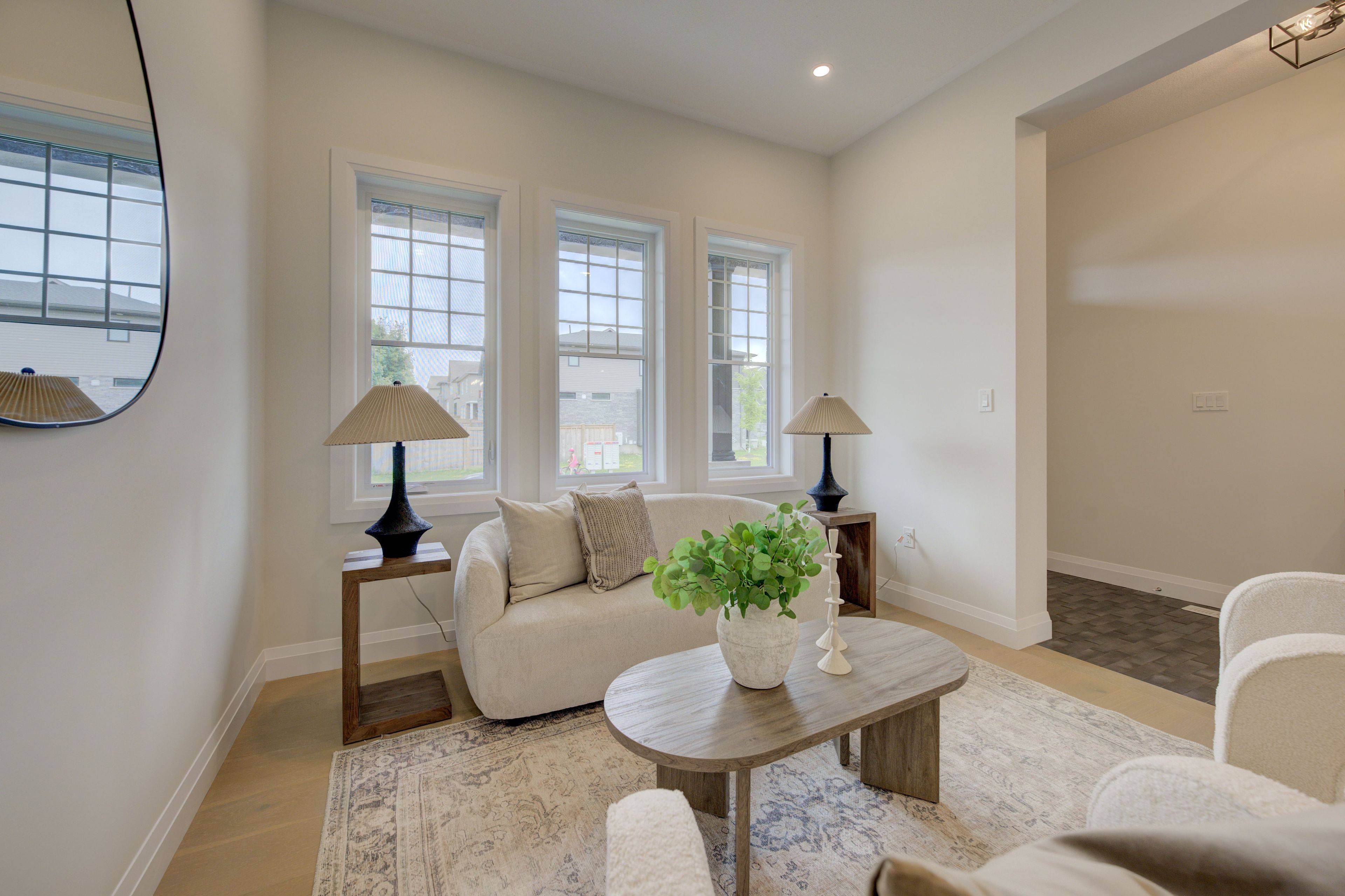 Guelph, ON N1G 0G9,210 Carrington DR