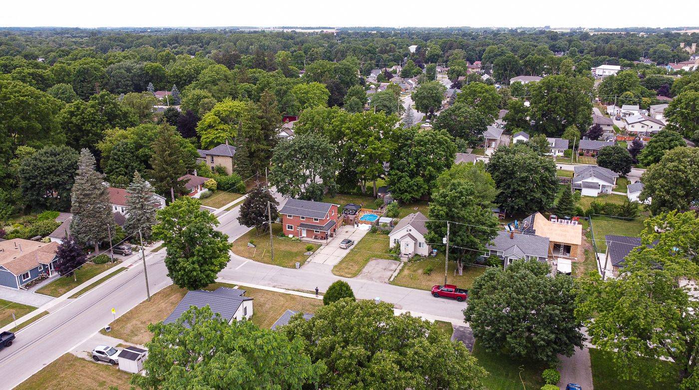 Strathroy-caradoc, ON N7G 1H1,173 High ST W
