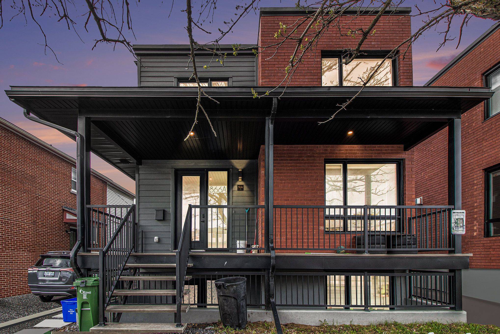 866 Woodroffe AVE #B, Britannia Heights - Queensway Terrace N And Area, ON K2A 3G3