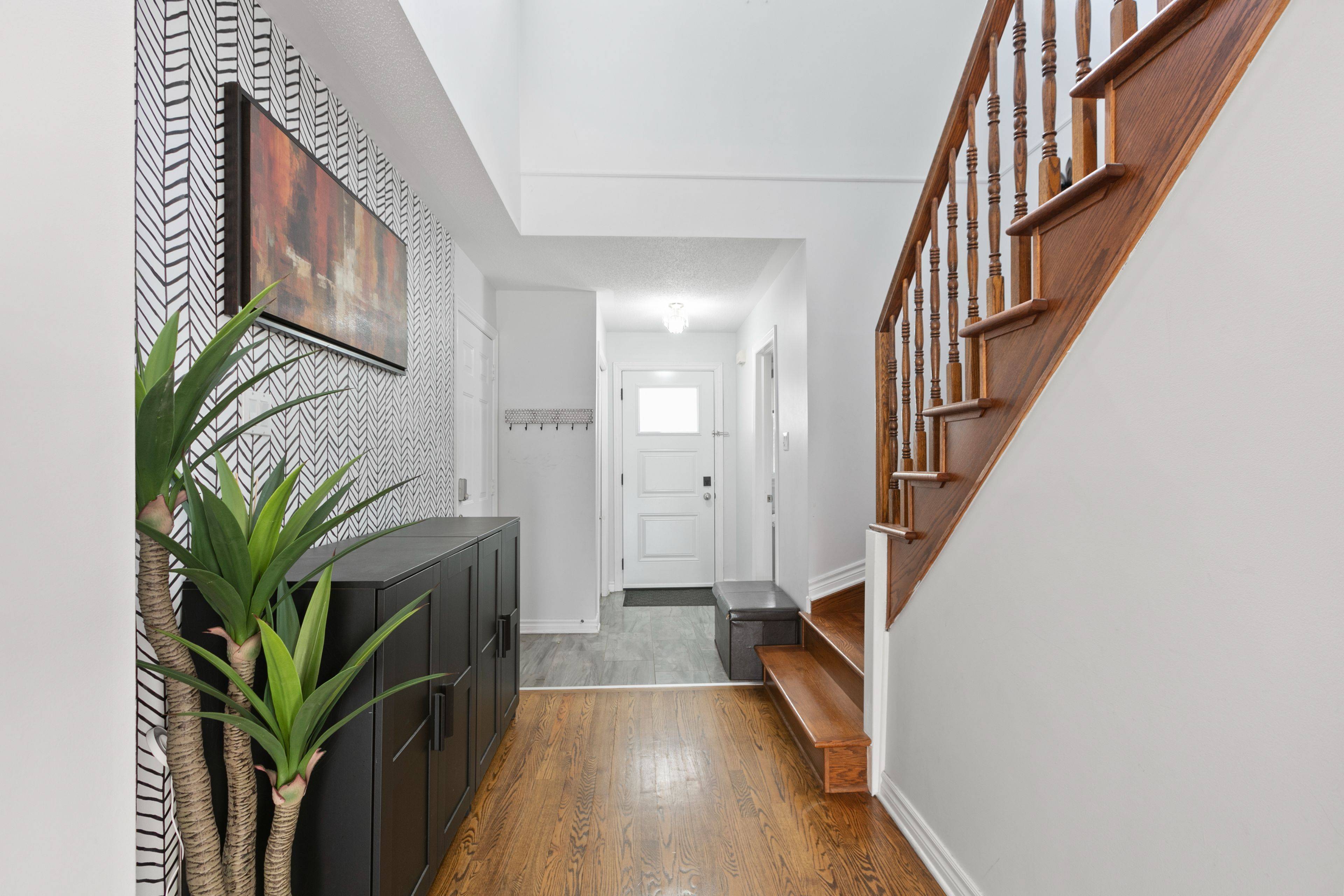 Barrhaven, ON K2G 6P1,6 Knowlton DR