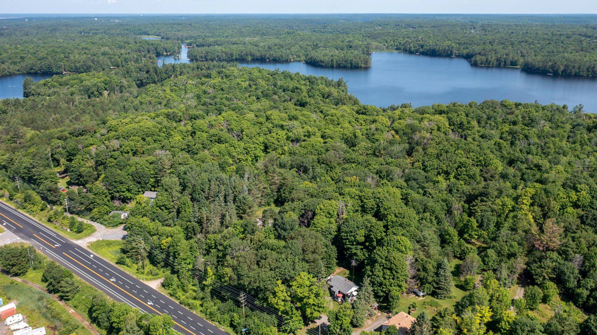 Seguin, ON P2A 2W8,9 Woods LN