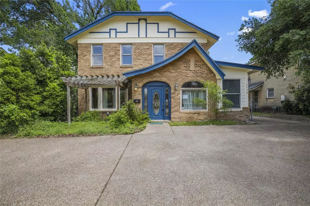 Fort Worth, TX 76109,2625 S University Drive