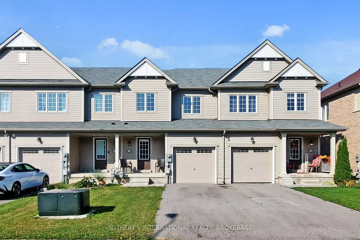 Niagara Falls, ON L2H 3R5,7784 White Pine CRES