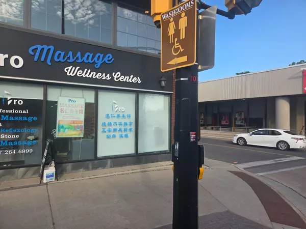 Markham, ON L3R 2G1,107 Main ST