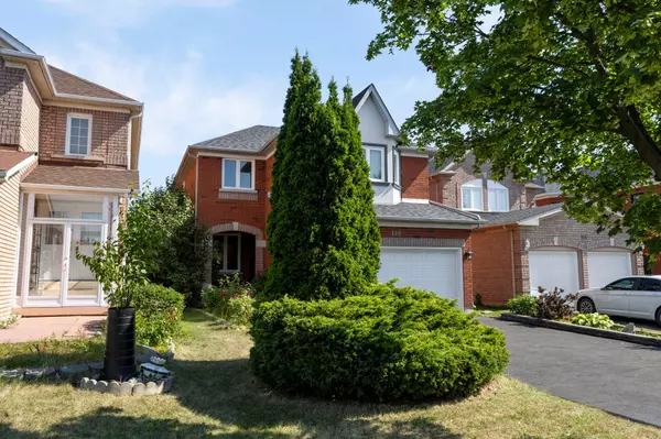 Markham, ON L3S 3T4,146 Roxbury ST N