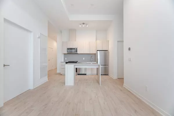 Milton, ON L9E 1S2,760 Whitlock AVE #102