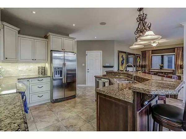 Hamilton, ON L9K 0A4,20 Chambers DR #Main