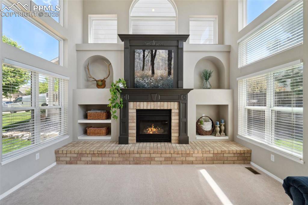 Colorado Springs, CO 80918,6168 Treeledge DR
