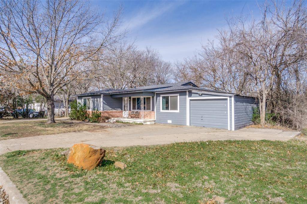 Weatherford, TX 76086,1402 W Water Street