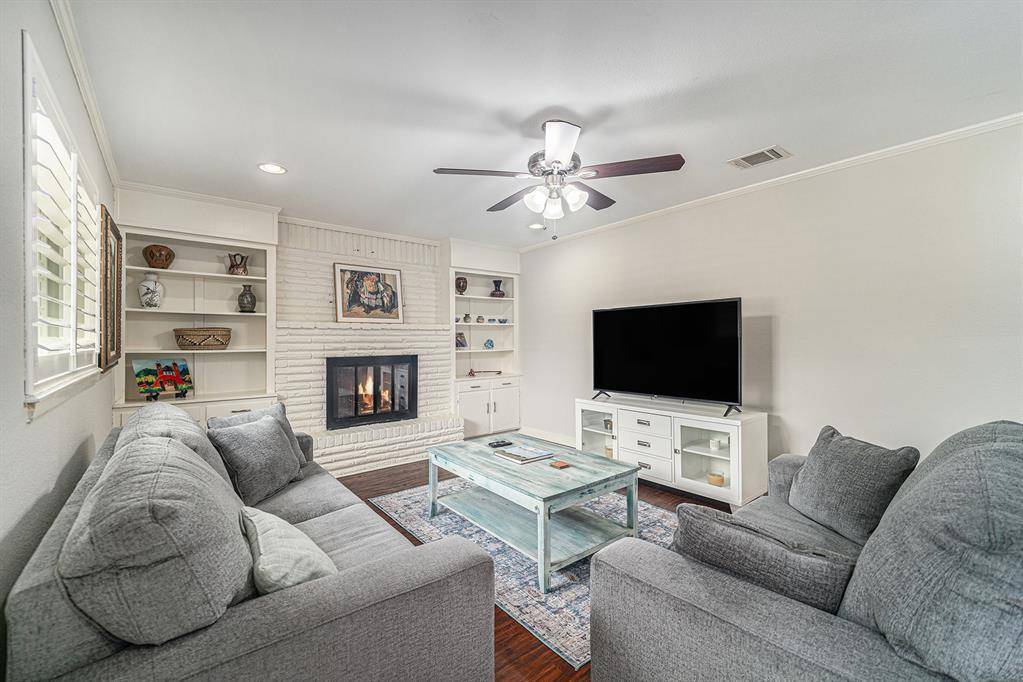 Fort Worth, TX 76133,5816 Whitman Avenue