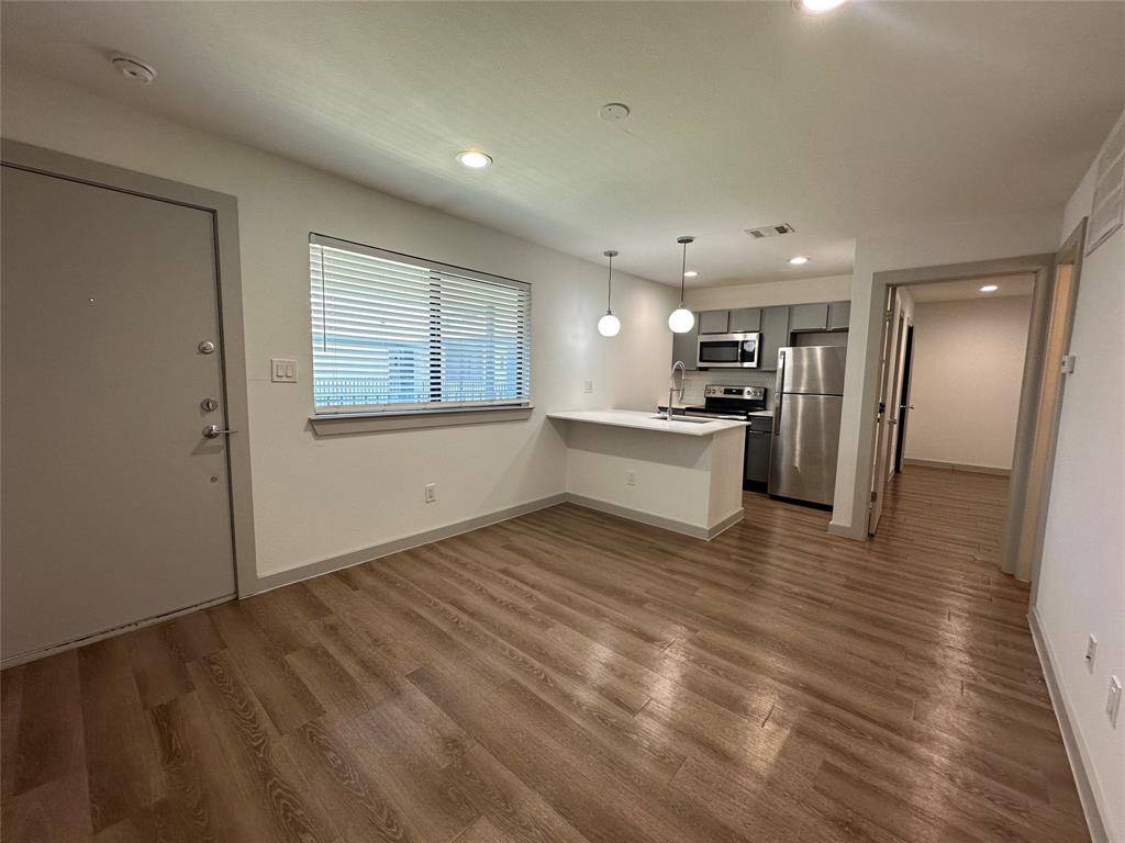 Dallas, TX 75204,4526 Munger Avenue #203