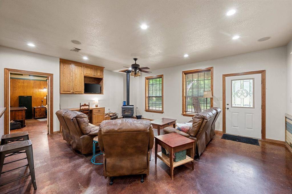 Streetman, TX 75859,15050 SE CR 2350