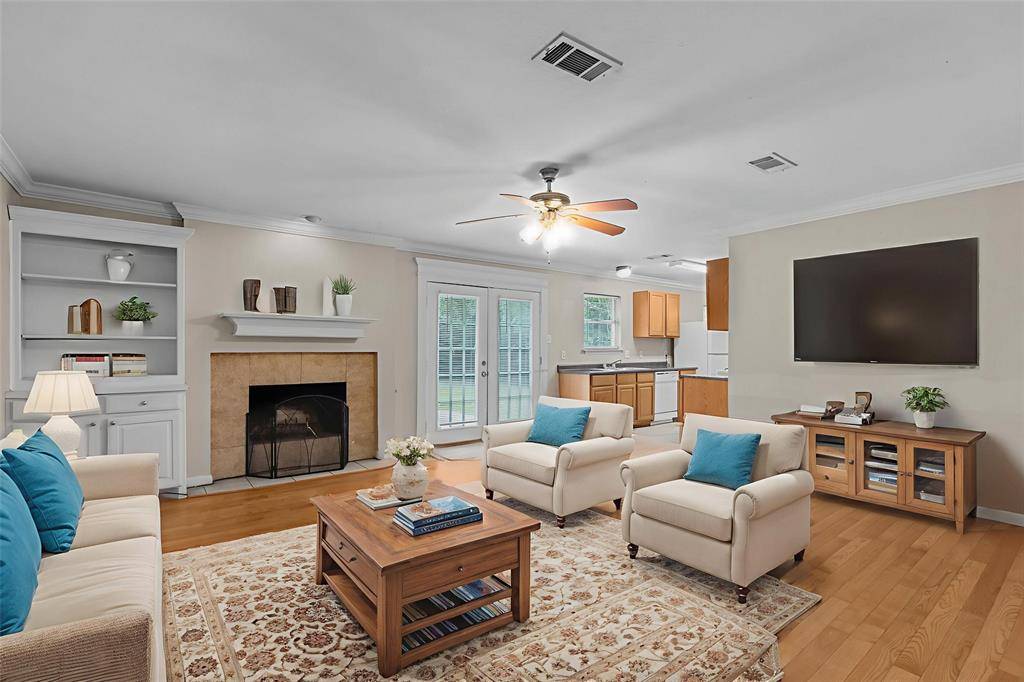 Fort Worth, TX 76132,5308 Wentworth Street
