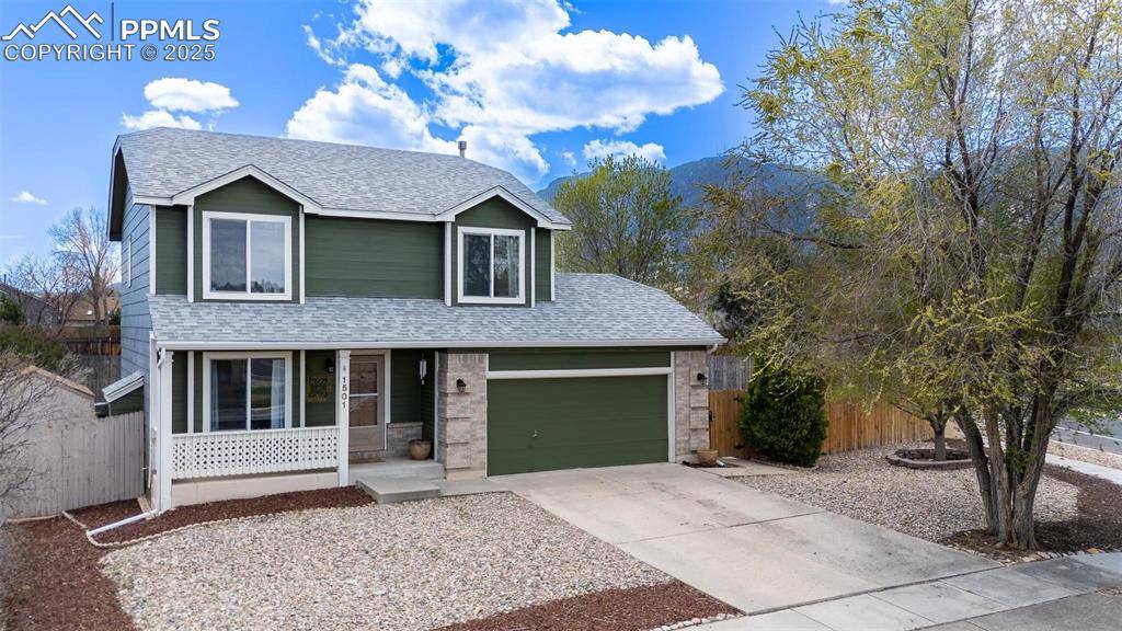 1501 Coolcrest DR, Colorado Springs, CO 80906