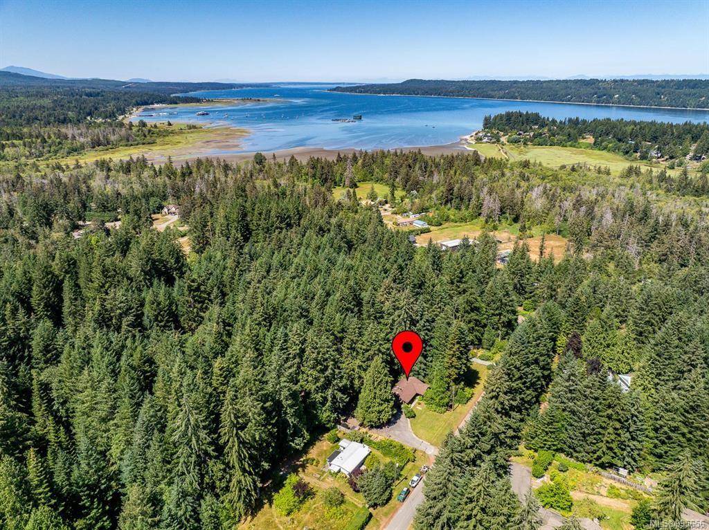 7789 Little Way, Fanny Bay, BC V0R 1W0