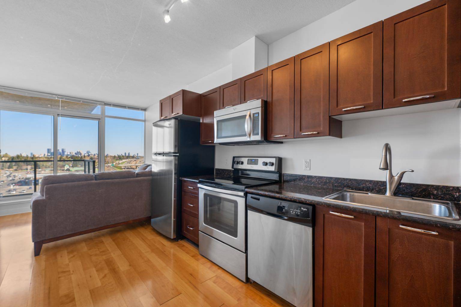 Calgary, AB T2L 2L5,3820 Brentwood RD Northwest #803