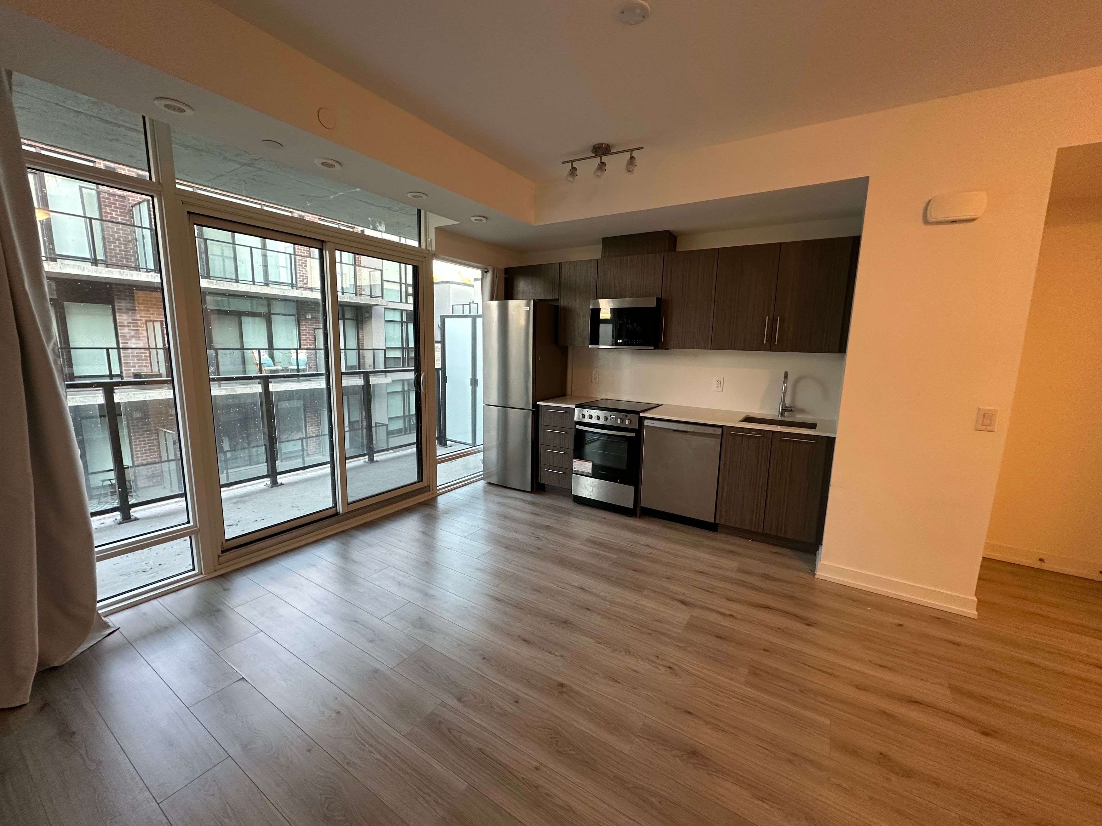 Toronto C06, ON M3H 0E9,861 Sheppard AVE W #15