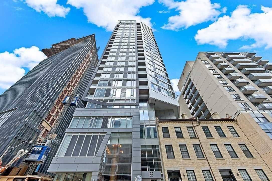 68 Shuter ST #1909, Toronto C08, ON M5B 1B8