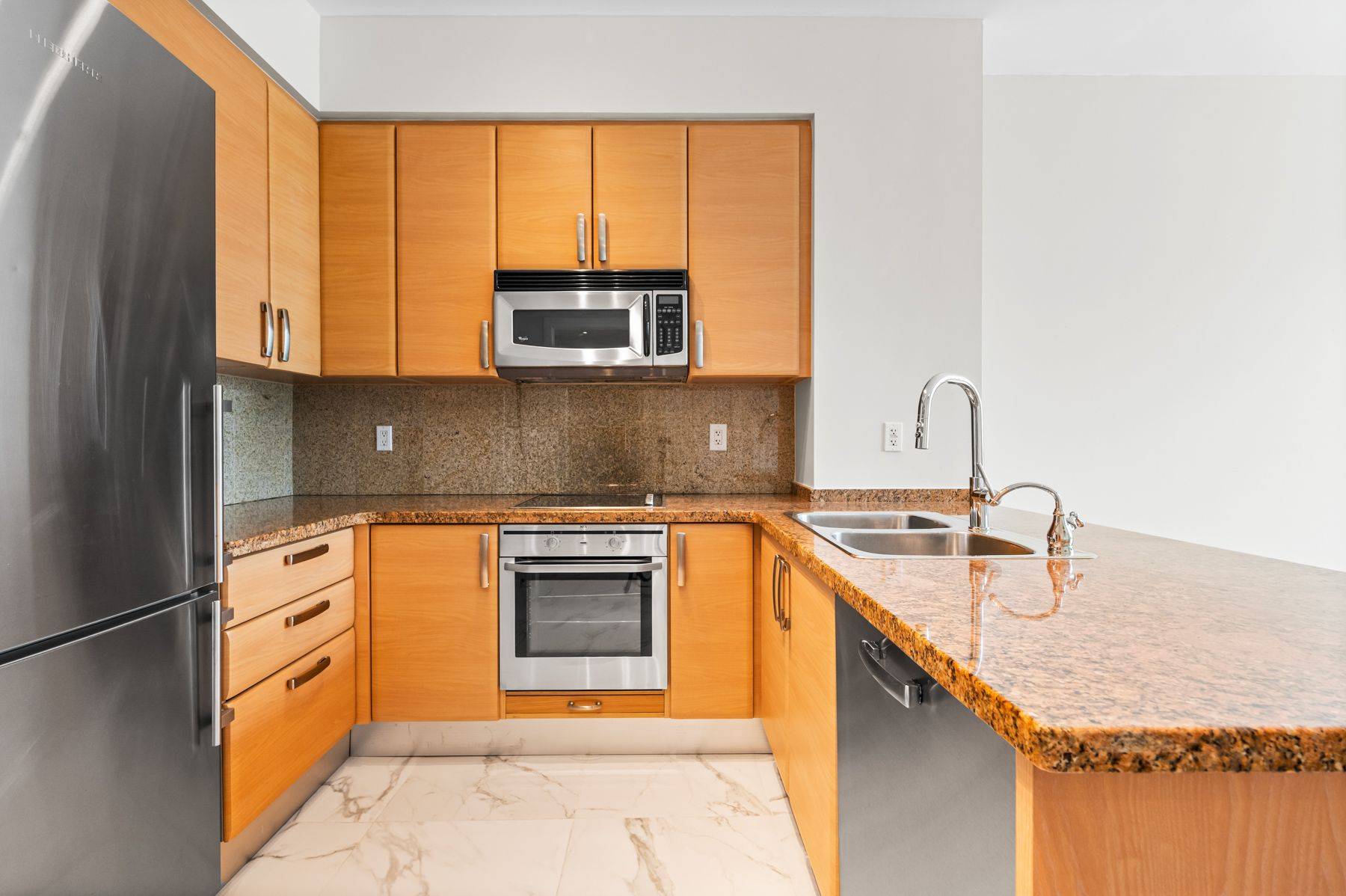 Toronto C14, ON M2N 7J1,1 Avondale AVE #503