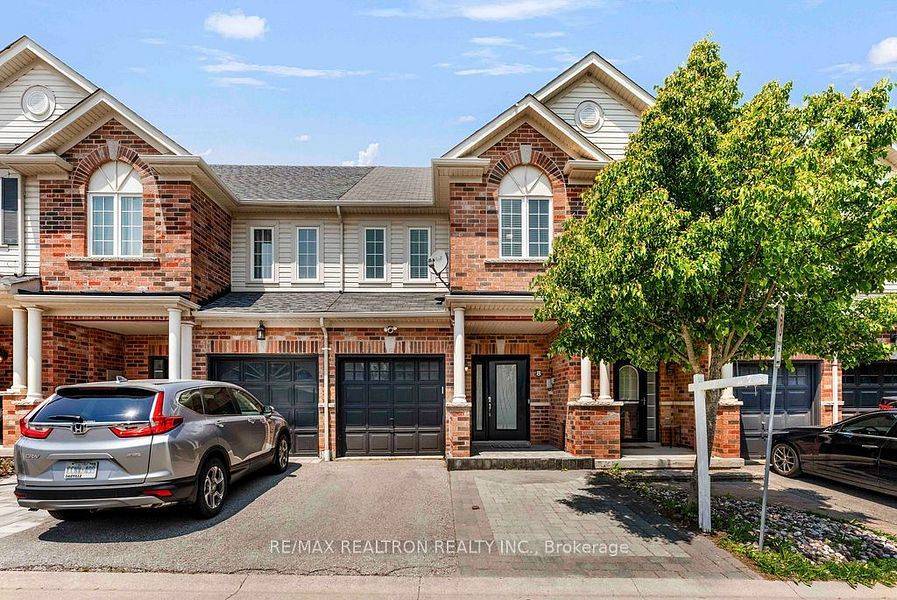 Whitby, ON L1M 0E9,8 Ramona WAY