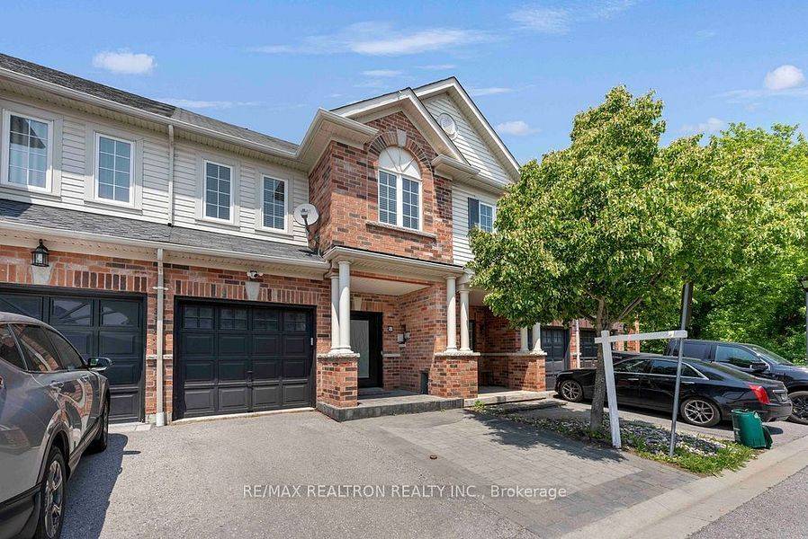Whitby, ON L1M 0E9,8 Ramona WAY