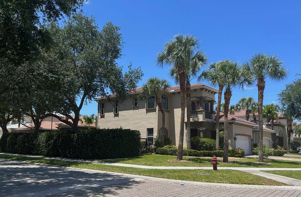 Boynton Beach, FL 33436,7209 Shady Grove Ln