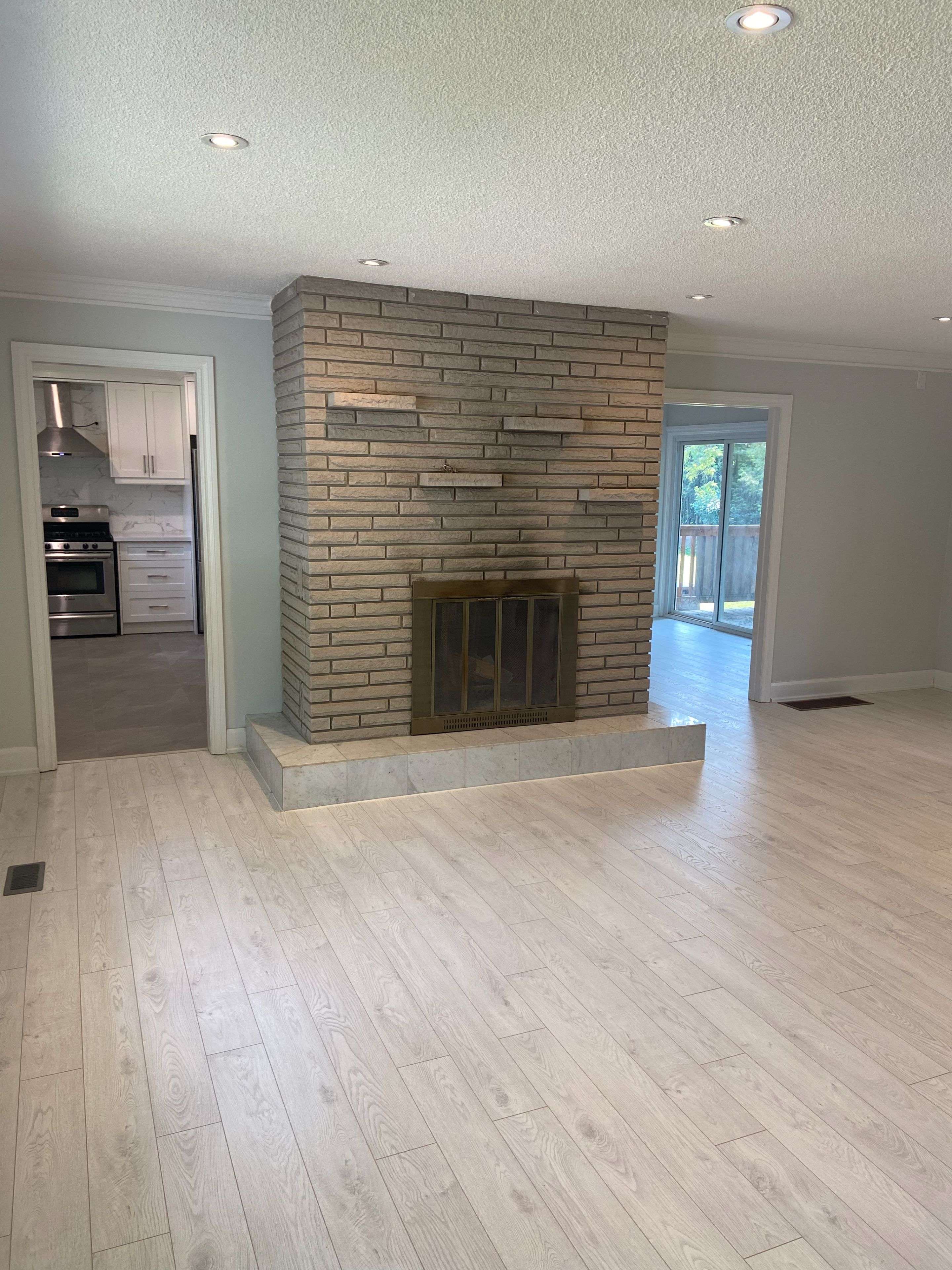 Georgina, ON L4P 2S3,27 Waterbend DR