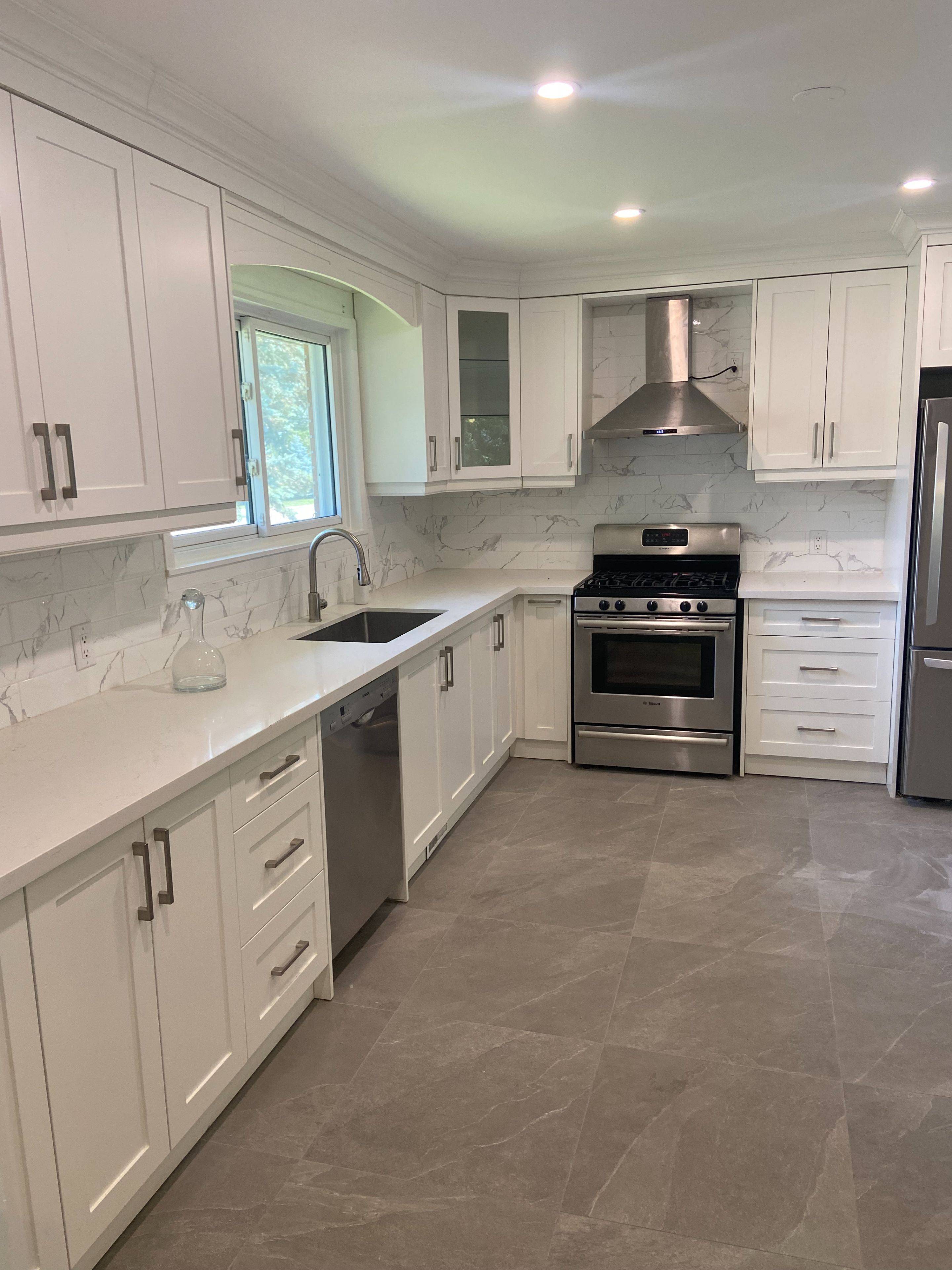 Georgina, ON L4P 2S3,27 Waterbend DR