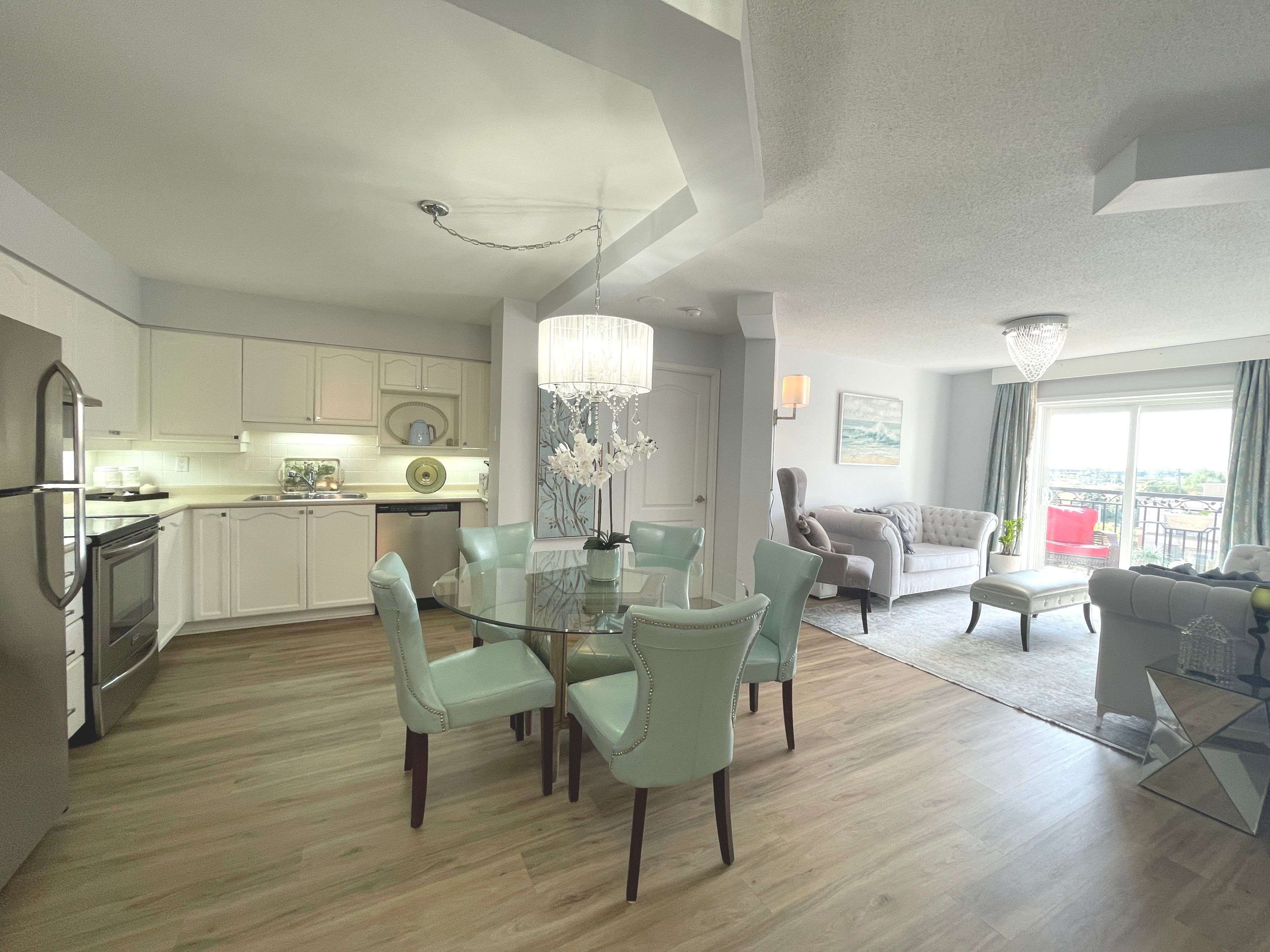 Vaughan, ON L4L 9K1,7373 Martin Grove RD #606