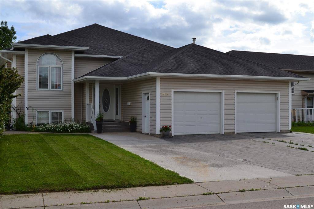 2915 37th STREET W, Saskatoon, SK S7L 7H8