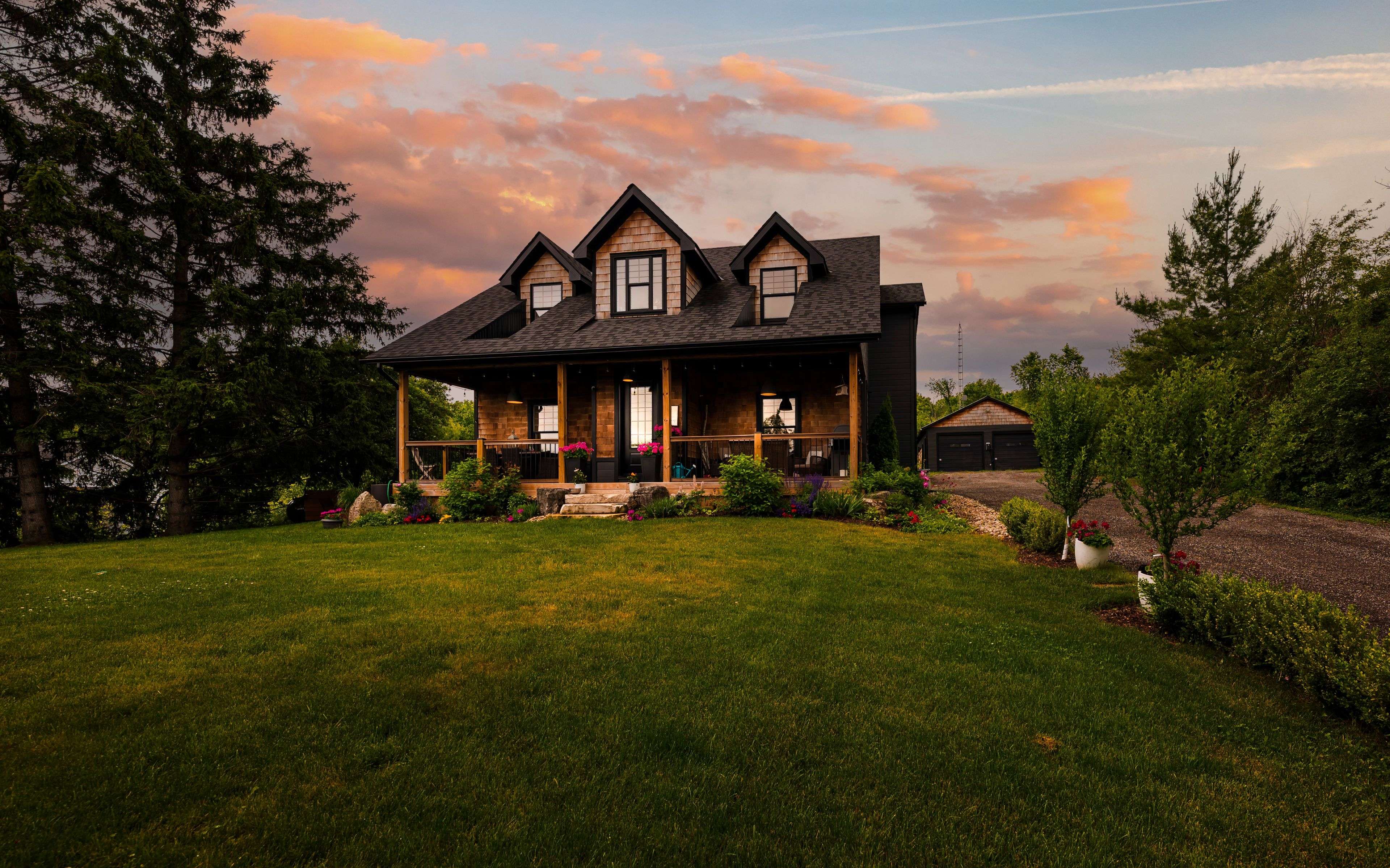 13394 Tenth Line, Halton Hills, ON L7G 4S8