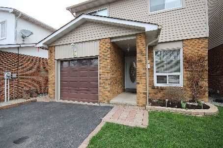 25 Lindridge AVE, Brampton, ON L6S 3W7