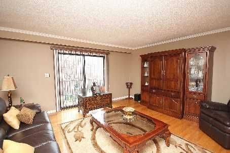 Brampton, ON L6S 3W7,25 Lindridge AVE