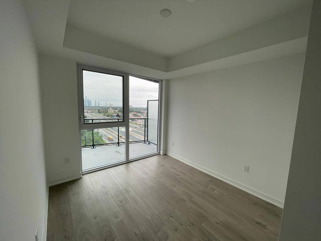 Toronto W08, ON M8Z 0G5,36 Zorra ST #1207