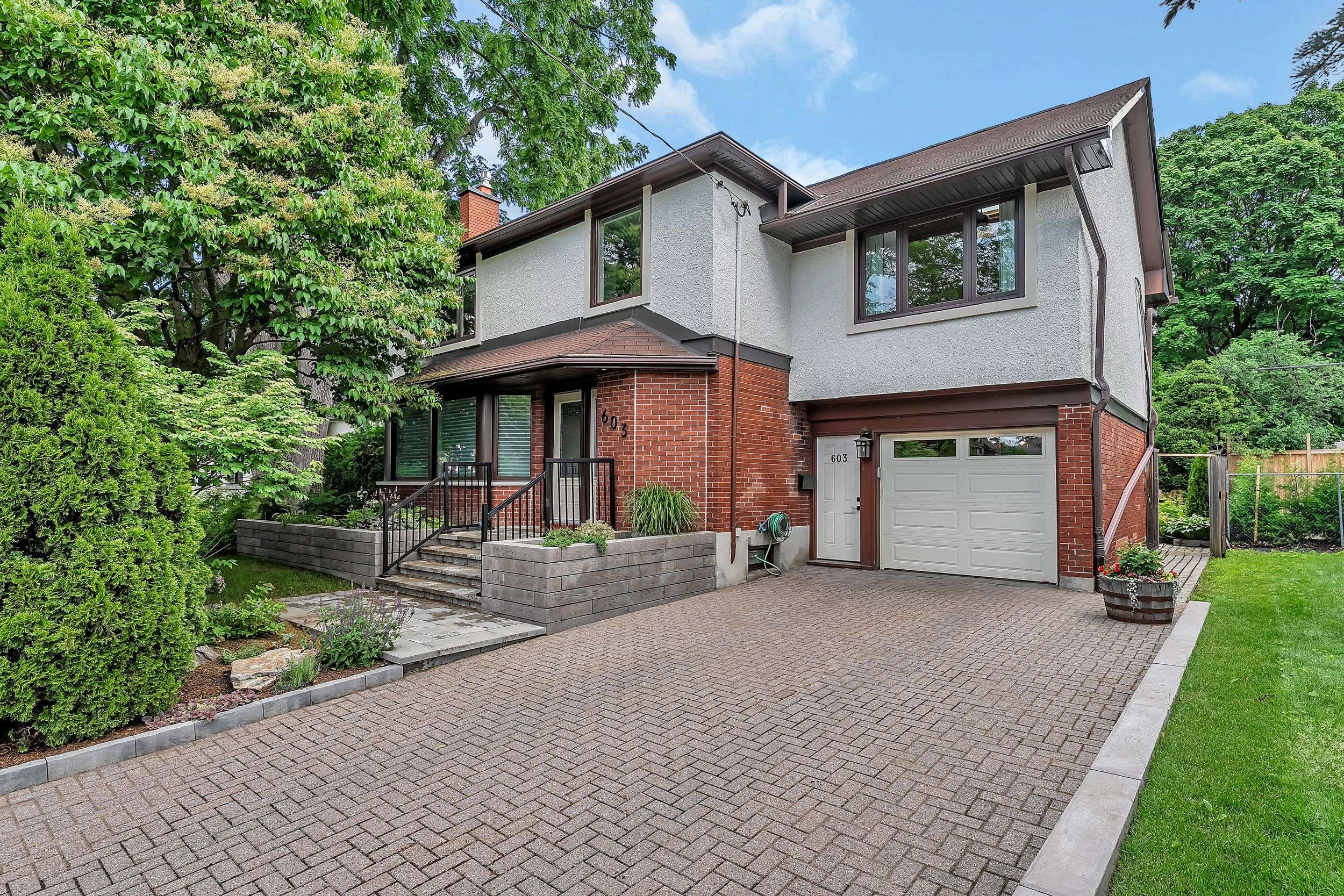 Carlingwood - Westboro And Area, ON K2A 1V6,603 Edison AVE