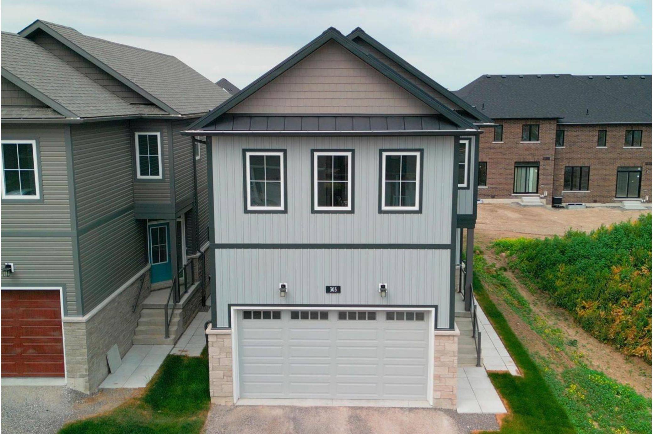 303 Mullighan GDNS, Peterborough North, ON K0K 0G3