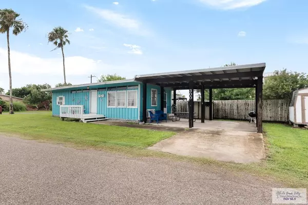 300 LEGION DR, Port Mansfield, TX 78598