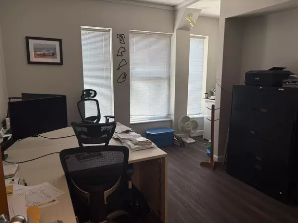 Cobourg, ON K9A 3A5,609 WILLIAM ST #1F