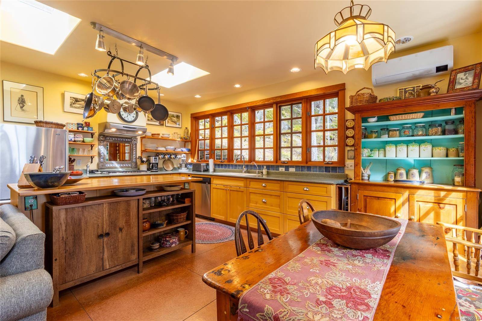 Pender Island, BC V0N 2M2,2636 Shoal Rd