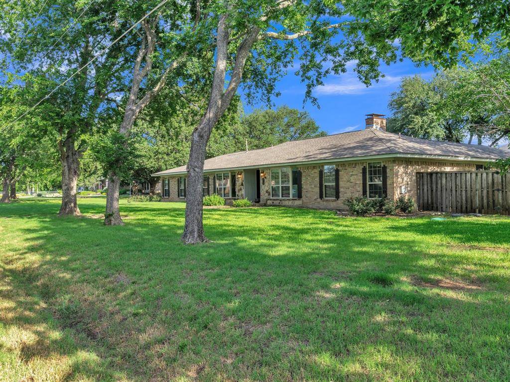 Hickory Creek, TX 75065,7 Hickory Street