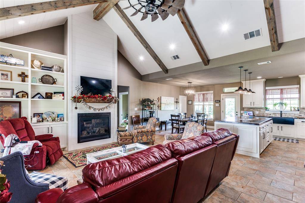 Cleburne, TX 76031,4620 County Road 707