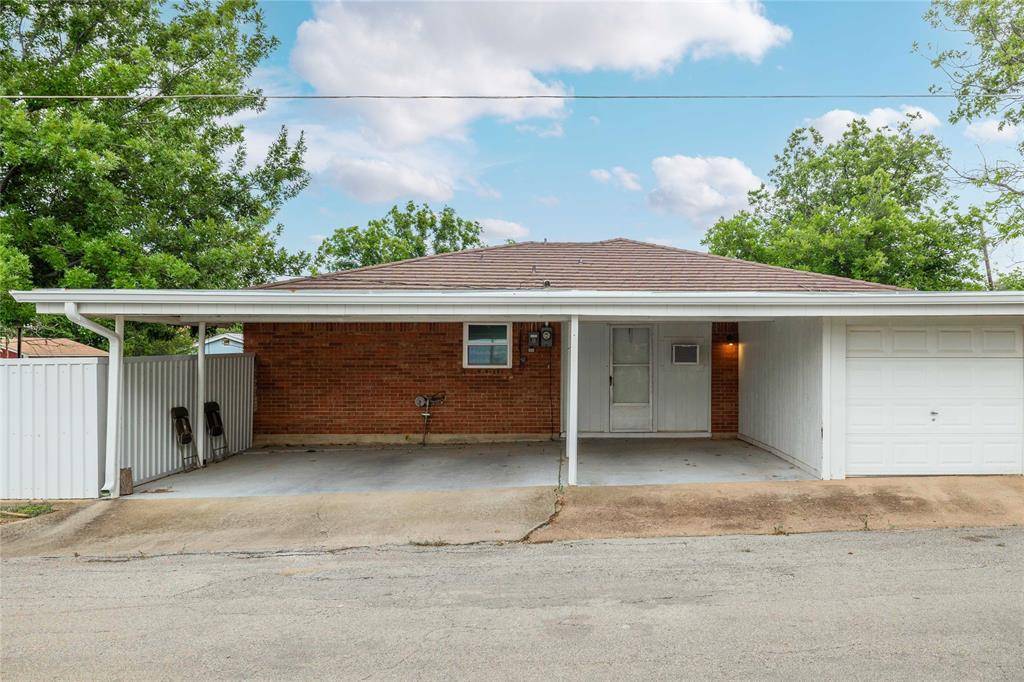 Coleman, TX 76834,201 Palestine Street