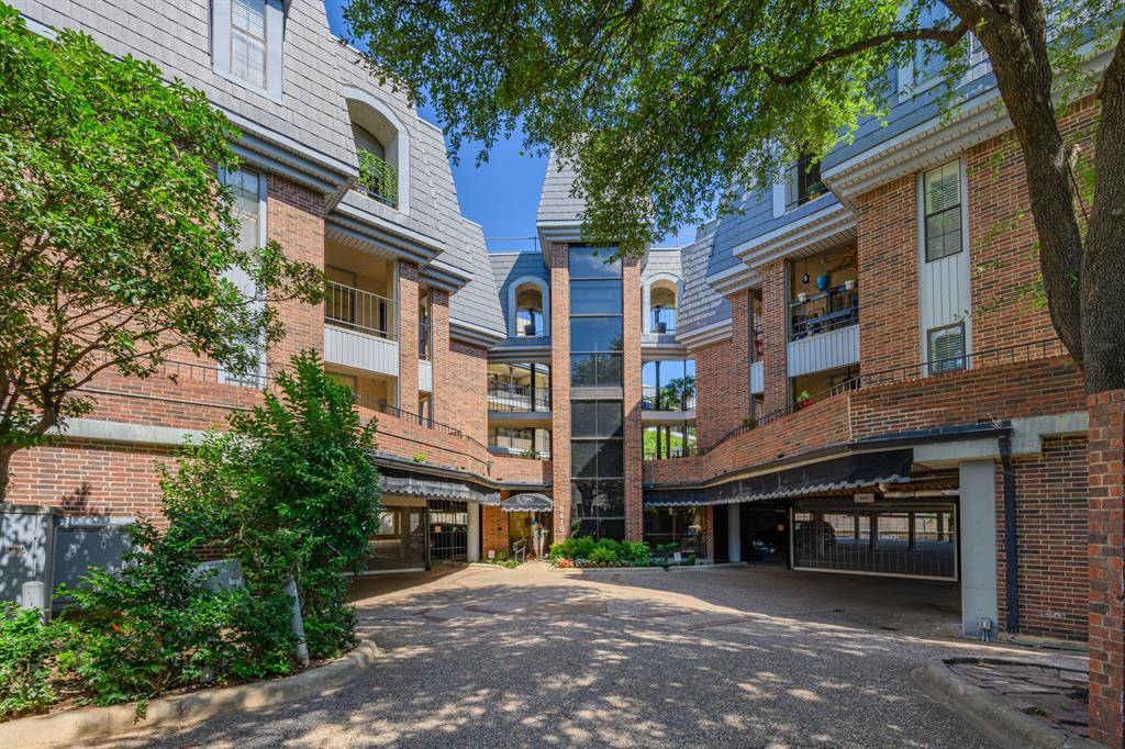 Dallas, TX 75225,8610 Turtle Creek Boulevard #108